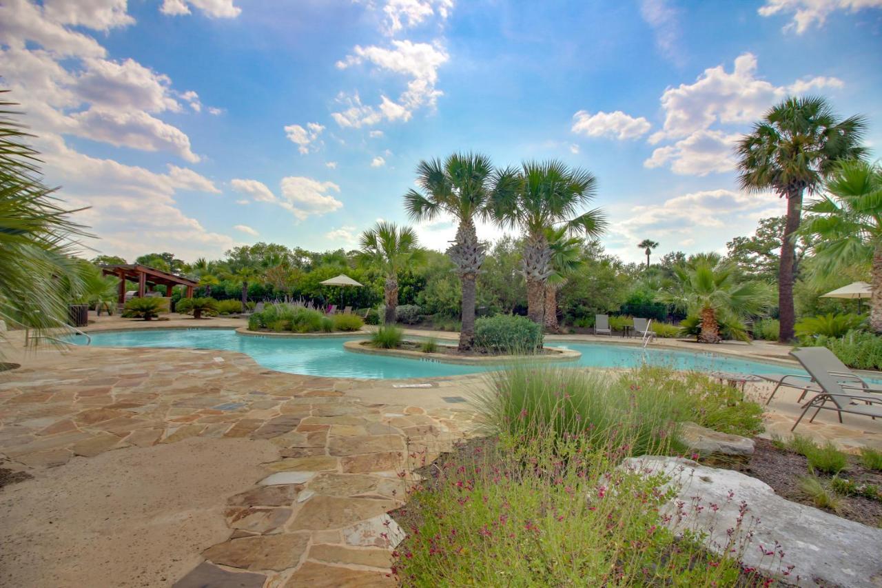 The Waters Condo Building 5 Patriot'S Retreat Horseshoe Bay Exterior foto